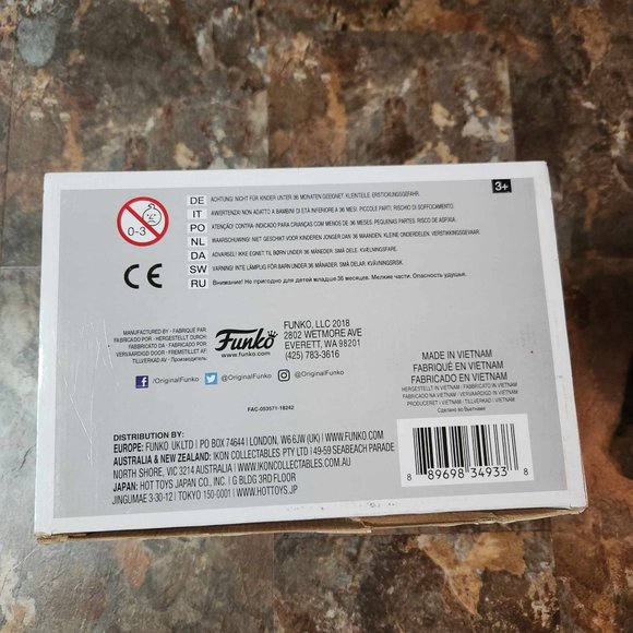 Funko Pop Spiderman Green Goblin 408 (10-inch) Target Exclusive - Damaged Box - Picture 6 of 7